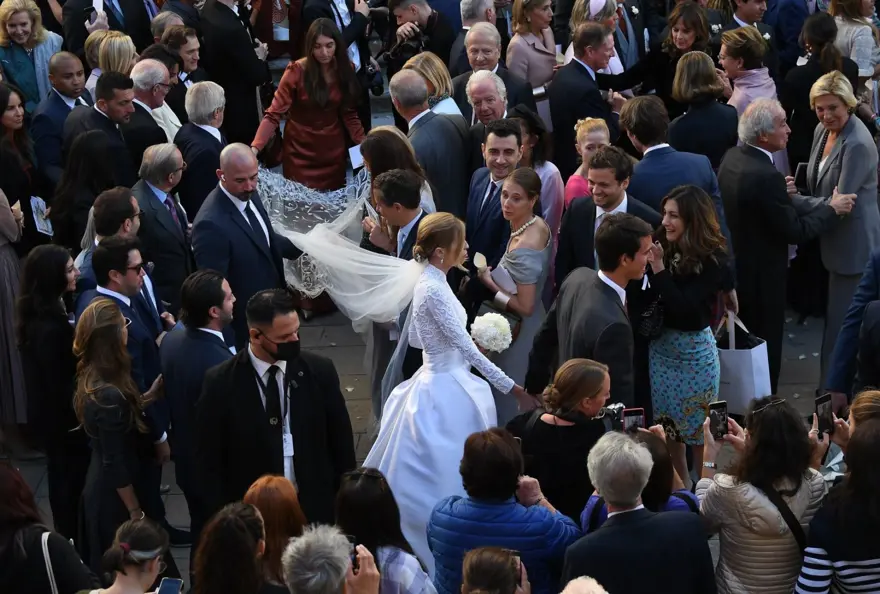 Dünyanın en zengin üçüncü kişisinin oğlu AlexandreArnault evlendi 35 Dünyanın en zengin üçüncü kişisinin oğlu AlexandreArnault evlendi 35