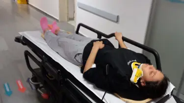 Yurttan kaçmaya çalışırken hastanelik oldu