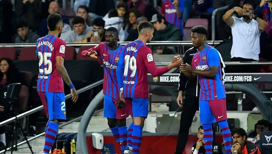 Attila Szalai yeniden Süper Lig'e: Trabzonspor ile son aşamaya gelindi (9 Temmuz 2023 transfer haberleri) 4