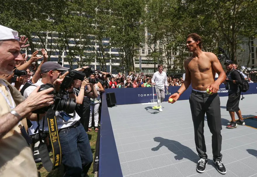 Nadal rakiplerini tek tek 'soydu' 9