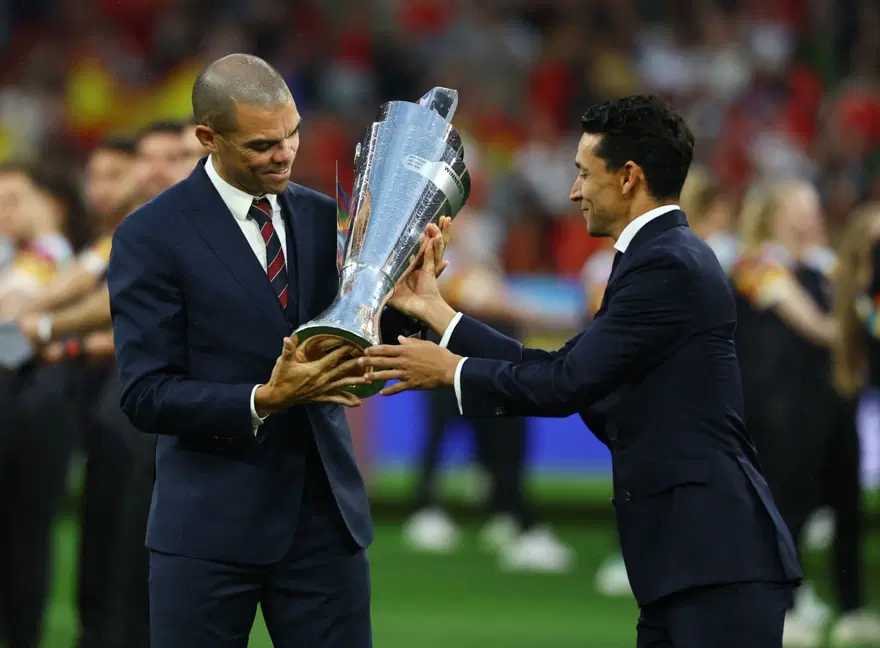 Dev finalde Galatasaraylı Morata penaltı kaçırdı, Portekiz şampiyon oldu 7