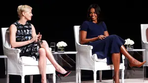 Michelle Obama'dan kızlara: Erkeklerden korkmayın