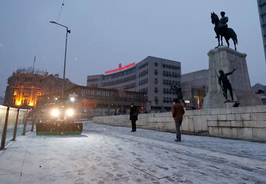 Başkent güne kar ile uyandı 15 Başkent güne kar ile uyandı 15