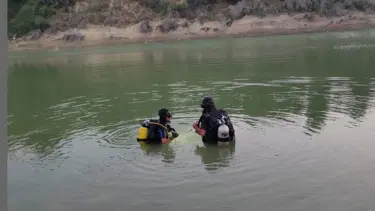 İki kardeş gölette boğuldu