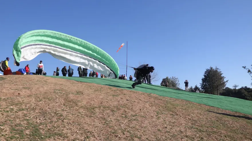 Beyaz cennet Pamukkale'yi gökyüzünden izleten turlar ilgi görüyor 5 Beyaz cennet Pamukkale'yi gökyüzünden izleten turlar ilgi görüyor 5