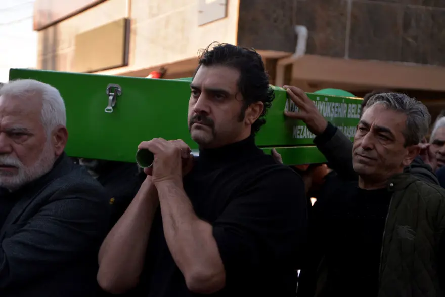 ADANA'DA TOPRAĞA VERİLDİ 4