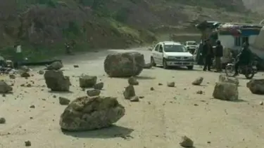 İran'da 5,2'lik deprem: 76 yaralı