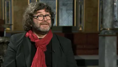 Sarayın Sırları 5.Bölüm