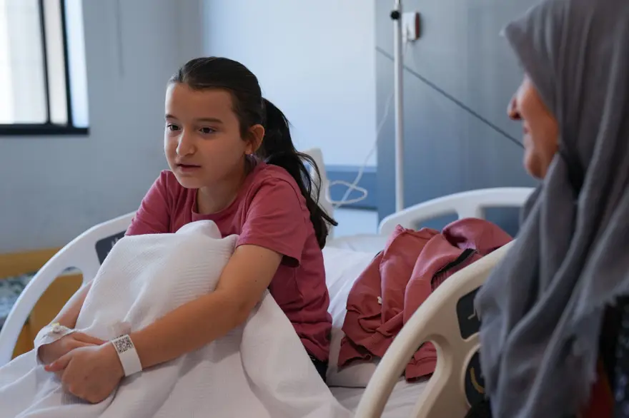 12 yaşındaki kızın kalbinden 10 santimlik kitle çıkarıldı 6