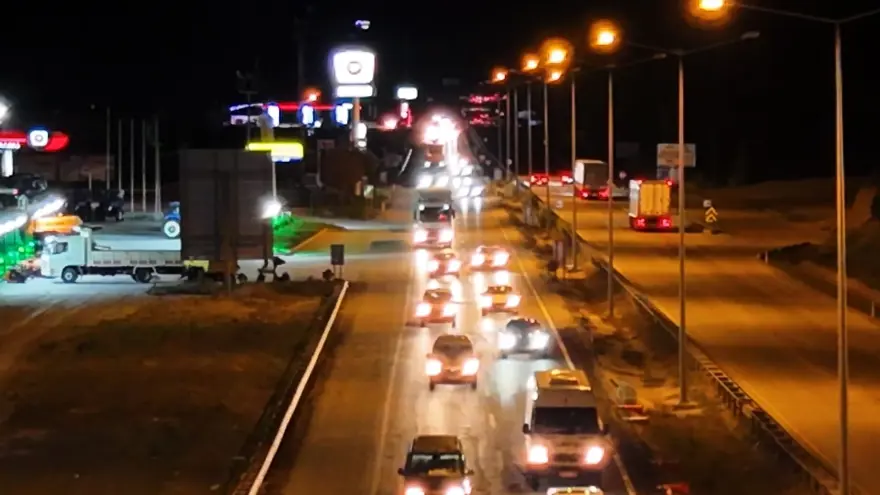 43 ilin geçiş güzergahında bayram yoğunluğu 43 ilin geçiş güzergahında bayram yoğunluğu