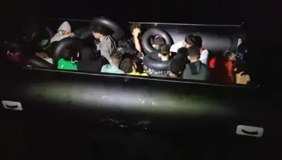 Milas açıklarında 17 düzensiz göçmen yakalandı