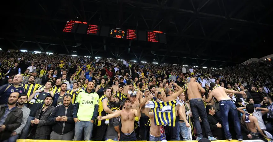 Fenerbahçe devam, Galatasaray MP tamam 19
