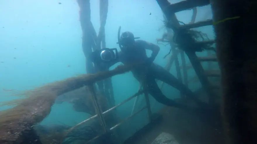 'Hayalet gemi' su altından görüntülendi 1