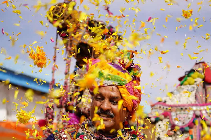 Hindistan'da geleneksel Pushkar Deve Festivali gerçekleştirildi 4 Hindistan'da geleneksel Pushkar Deve Festivali gerçekleştirildi 4