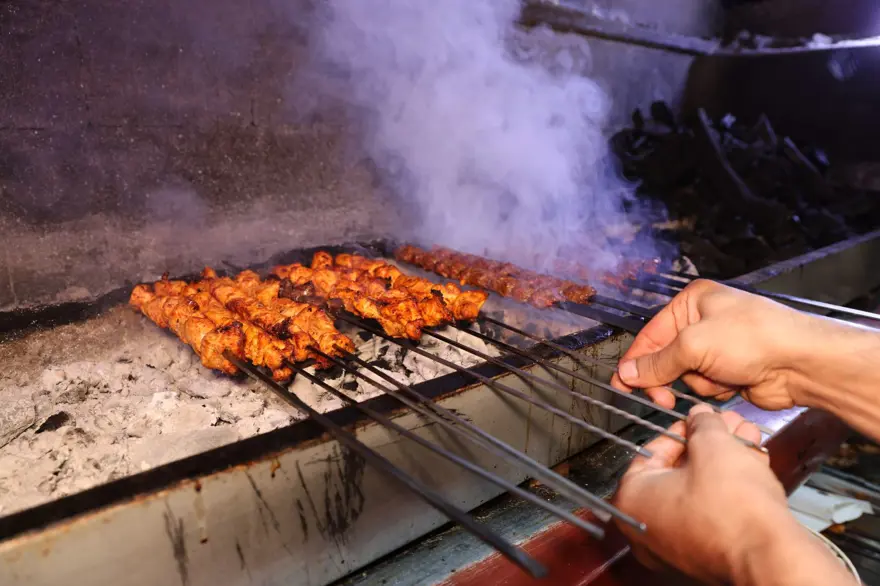 Alanya'da bin 600 TL, Elazığ'da 500 TL: Duyan bu fiyatlara inanamıyor Alanya'da bin 600 TL, Elazığ'da 500 TL: Duyan bu fiyatlara inanamıyor