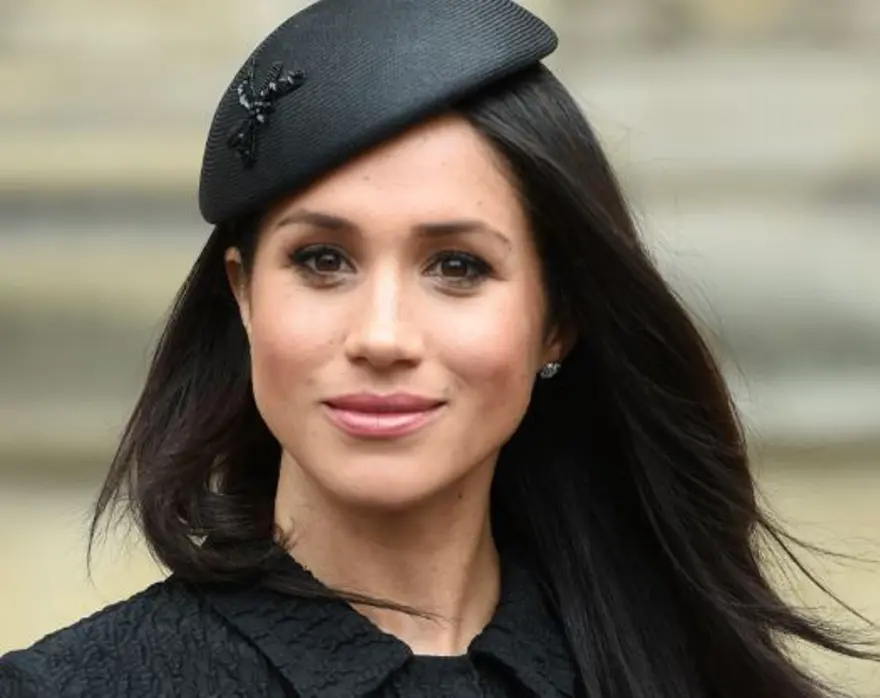 Meghan Markle'ı bekleyen zor seçim Meghan Markle'ı bekleyen zor seçim