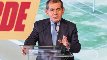 Dursun Özbek'ten "sinek ikili" yanıtı: Kendisi destede yok