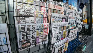 Dünyanın en eski pazar gazetesi satılıyor