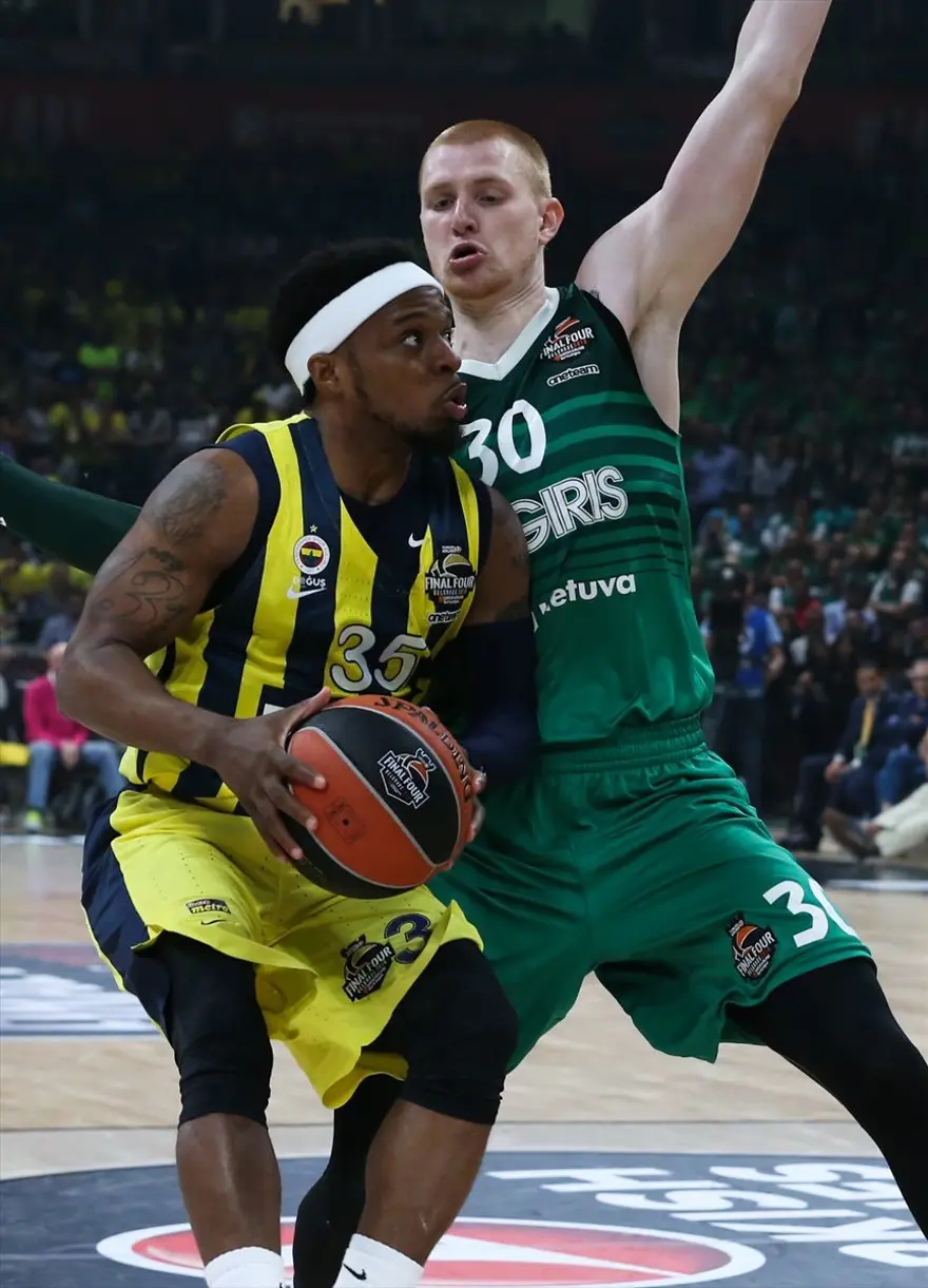 Fenerbahçe Doğuş finalde (Fenerbahçe Doğuş-Real Madrid) 17