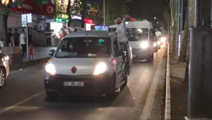 Yasağa rağmen düğün konvoyu yapıp, trafiği birbirine kattılar