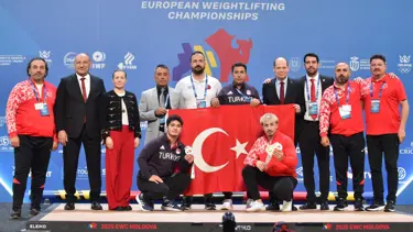 Milli halterci Yusuf Fehmi Genç, Avrupa şampiyonu oldu