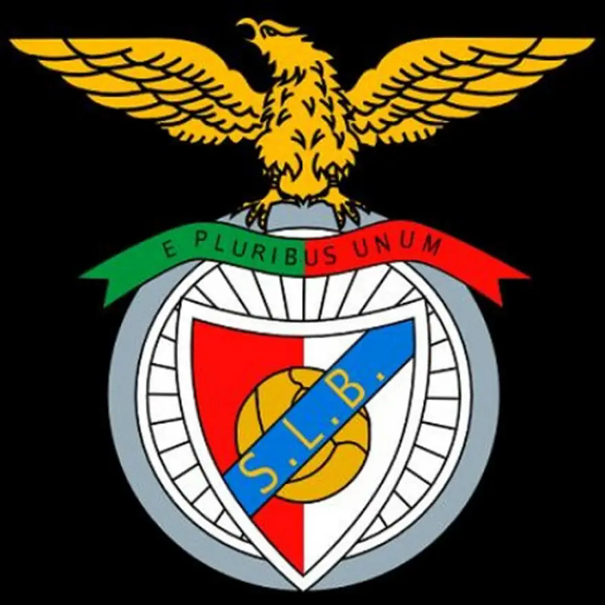 42. Benfica 8