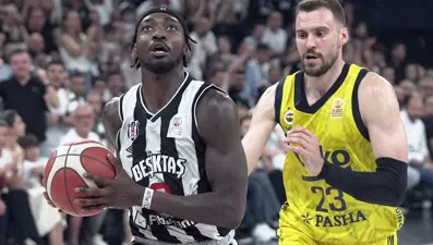 Beşiktaş seriyi eşitlemek, Fenerbahçe farkı açmak için sahada