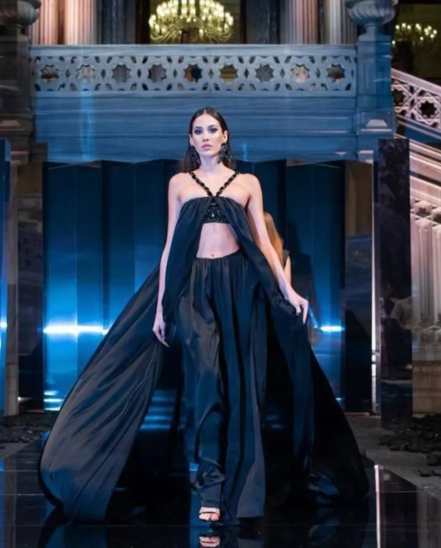 Ünlü manken Dilara Kurşun vize almak isterken dolandırıldı 2 Ünlü manken Dilara Kurşun vize almak isterken dolandırıldı 2