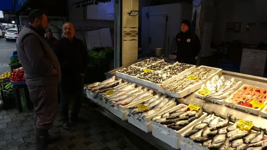 Yasak başladı: Tezgâhlar onlara kaldı 3