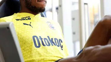 Fenerbahçe günün ilk antrenmanını yaptı