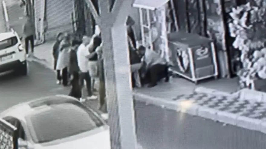 İstanbul'da akrabalar arasında bıçaklı kavga 
