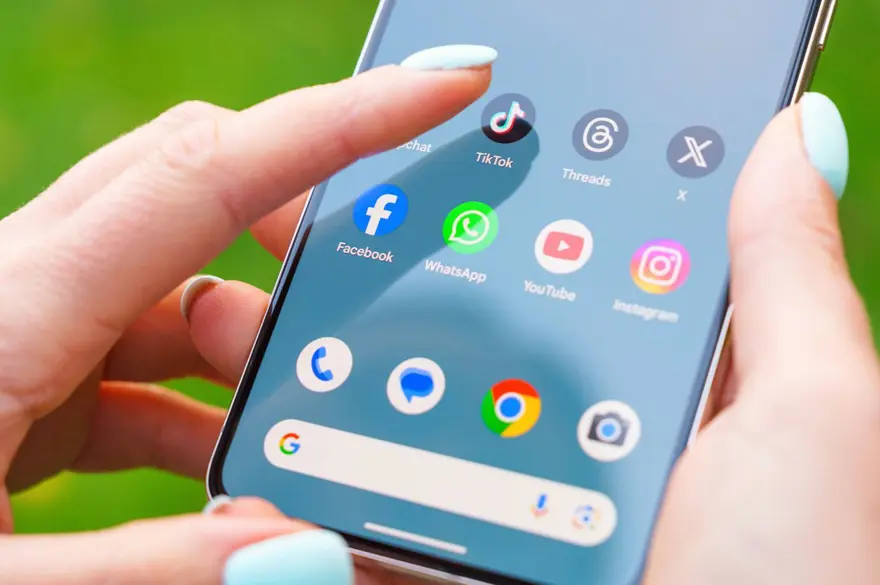Android kullanıcıları tehlikede: Herkesin kullandığı uygulamada casus yazılım tespit edildi 