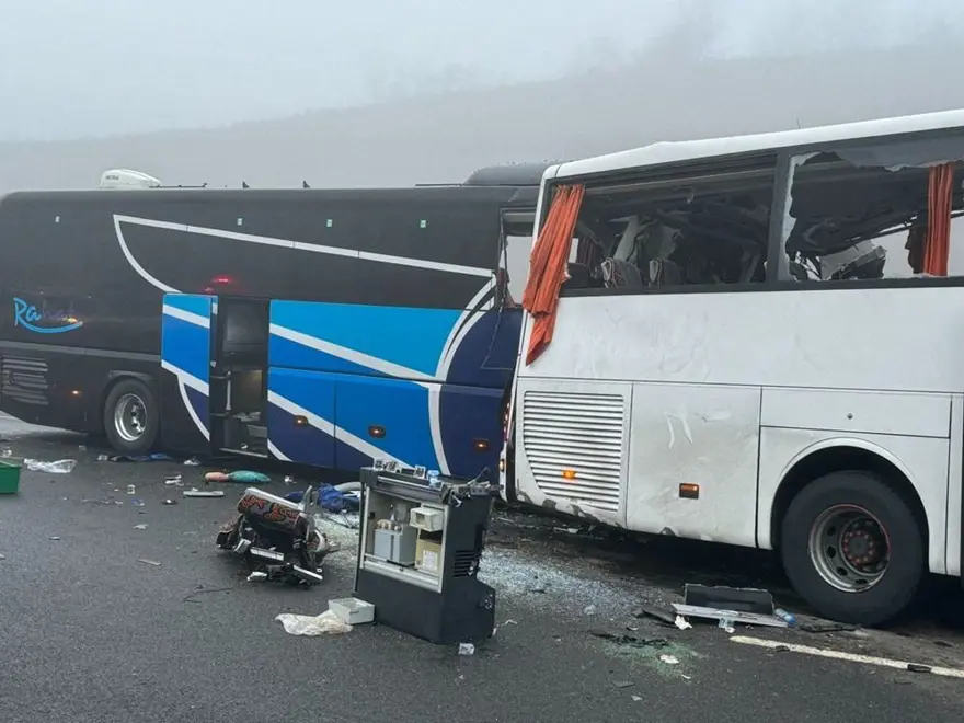 Kuzey Marmara Otoyolu'nda 11 kişinin öldüğü kazada tutuklu sanıklara tahliye 2 Kuzey Marmara Otoyolu'nda 11 kişinin öldüğü kazada tutuklu sanıklara tahliye 2