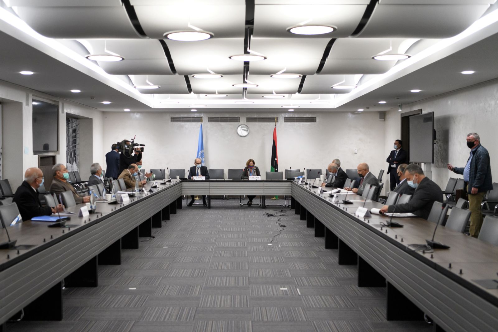 Libya görüşmeleri uzlaşı çıkmayınca ertelendi