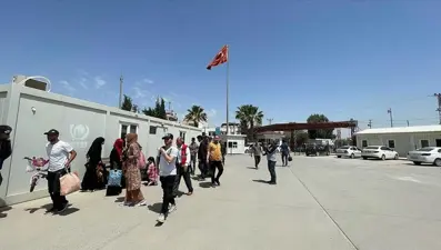 Suriye'ye dönenlerin sayısı açıklandı: Gönüllü geri dönüşler hız kazandı