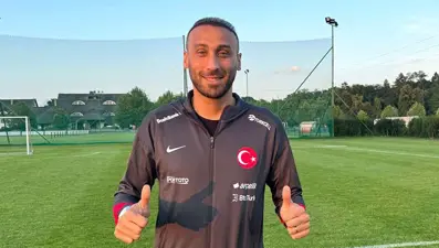 Milli futbolcu Cenk Tosun: Takımın gol yollarında sıkıntı yaşayacağını sanmıyorum