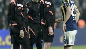 Maç bitti, Caner atıldı Maç bitti, Caner atıldı