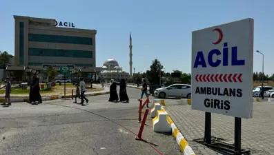 Dicle Üniversitesi Hastanesi'nde 74 kişide zehirlenme şüphesi
