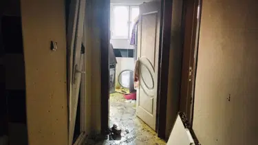 Evin mutfağında patlama oldu: Anne ve 1 yaşındaki bebeği yaralandı