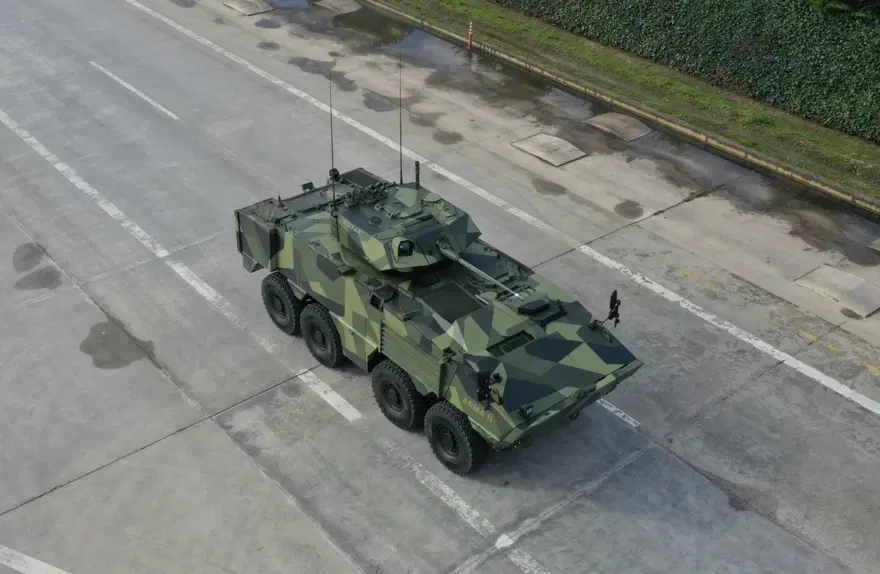 Yerli motorlu 8x8 Arma II görücüye çıktı 15