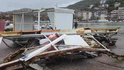 Esenköy balıkçı barınağı tanınmaz hale geldi
