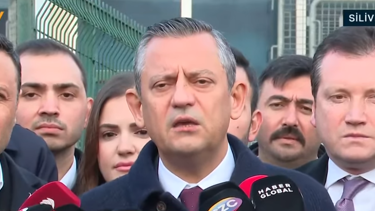 Özgür Özel, Ahmet Özer'i ziyaret etti