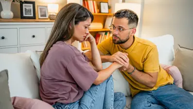 Psikologlara göre manipülasyonun 5 ince taktiği: Fark etmek çok zor değil