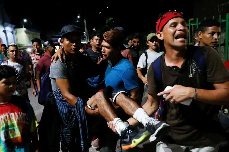ABD yolundaki göçmenler Meksika'nın çalışma izni teklifini reddetti 9