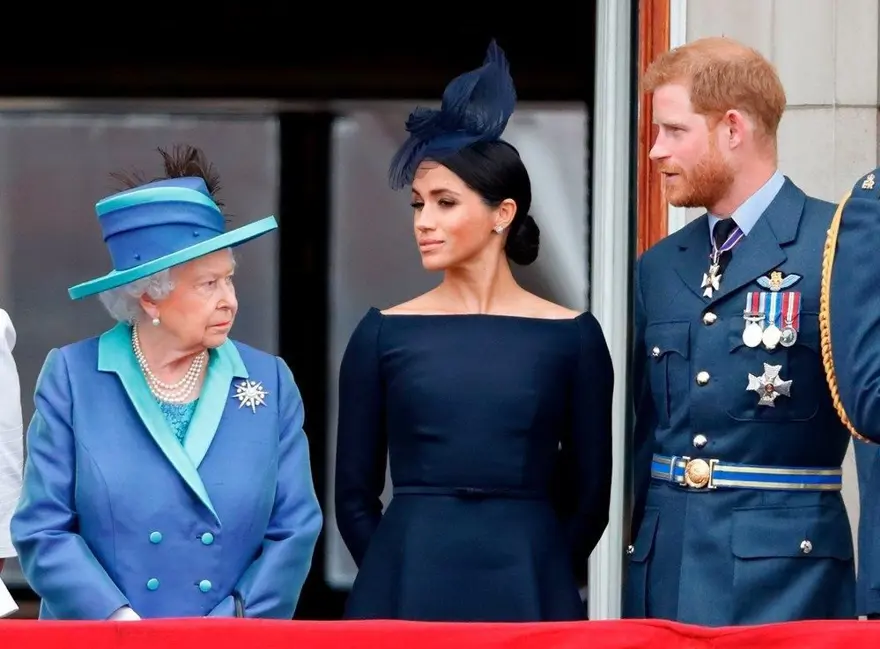 Meghan Markle ve Prens Harry sert çıktı: ‘Kraliyet’ kelimesiKraliçe’nin malı değil 3