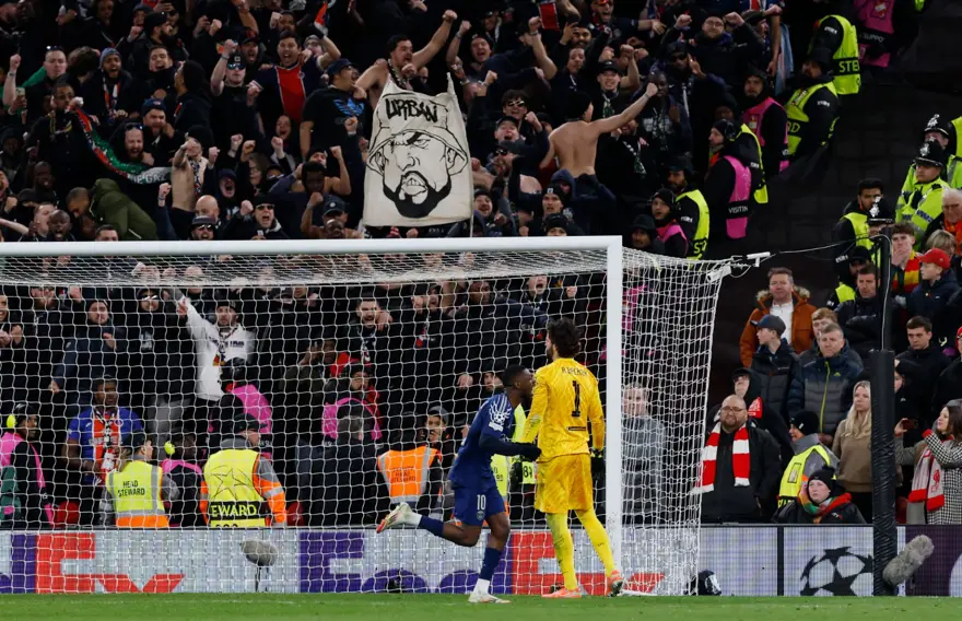 Şampiyonlar Ligi'nde tarihi gece: Hakan Çalhanoğlu bir ilke imza attı, Inter turladı | Penaltılara giden maçta PSG, Liverpool'u eledi 14 Şampiyonlar Ligi'nde tarihi gece: Hakan Çalhanoğlu bir ilke imza attı, Inter turladı | Penaltılara giden maçta PSG, Liverpool'u eledi 14