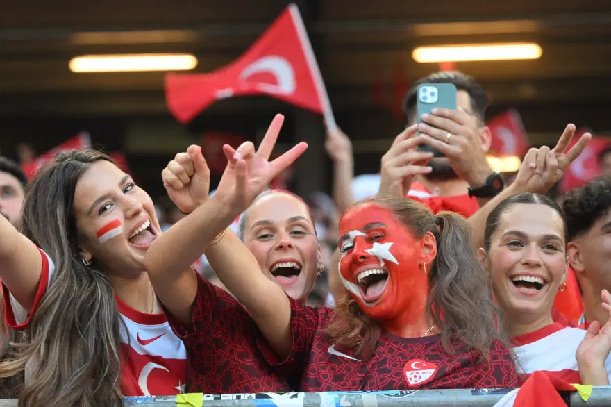 Türkiye, Çekya karşısında kazanarak EURO 2024'te son 16'ya kaldı 32