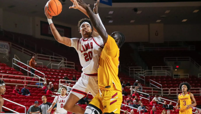 Manisa Basket'ten pota altına takviye