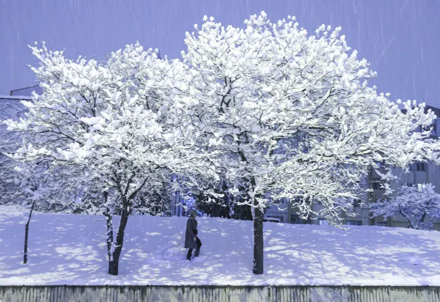 Ankara beyaza büründü, sırada İstanbul var Ankara beyaza büründü, sırada İstanbul var