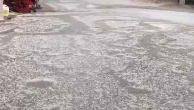 Ceyhan'da dolu tarım arazilerini vurdu